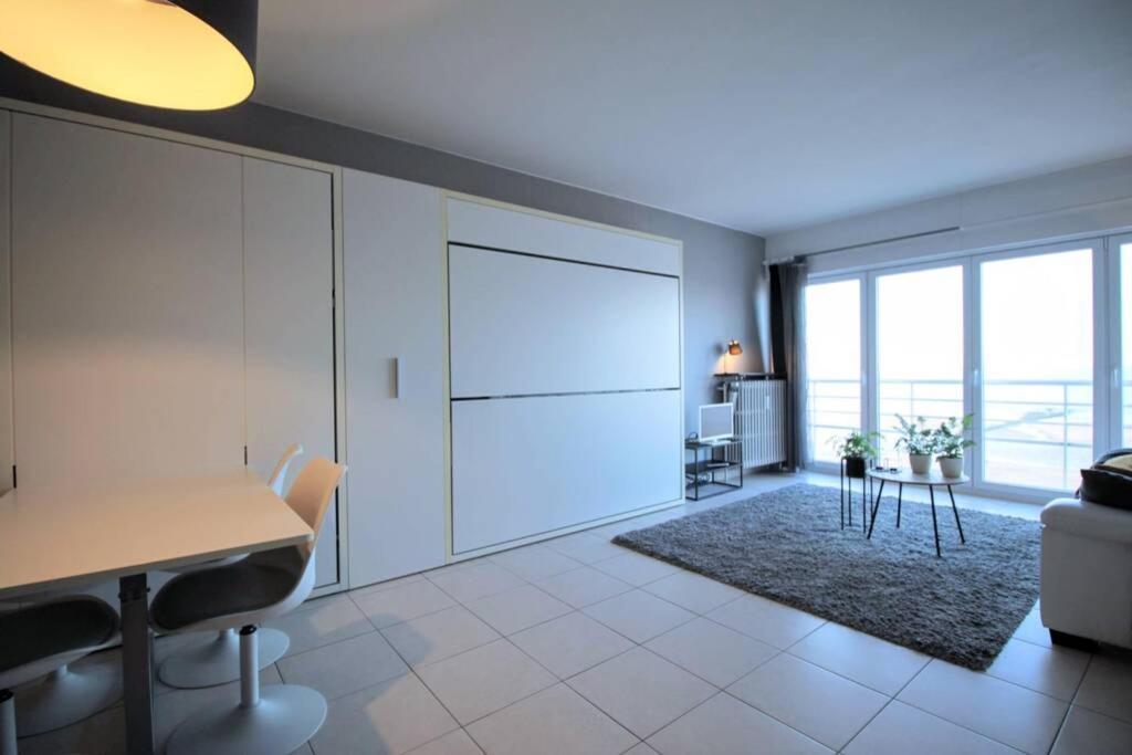 Knappe Studio Met Subliem Zeezicht! Oostende Exterior foto